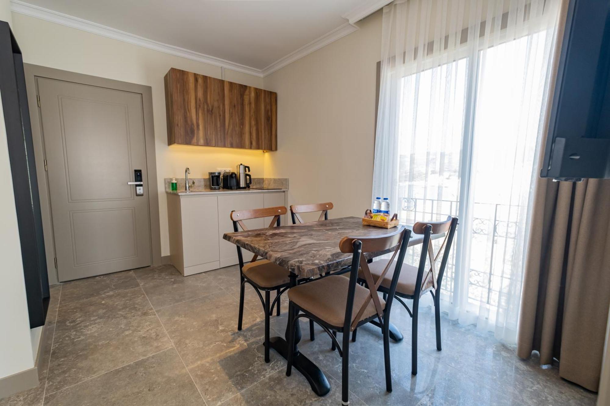 Bd Suites Fokaja Zewnętrze zdjęcie