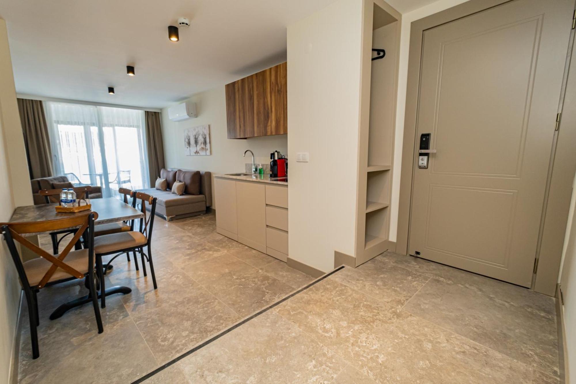 Bd Suites Fokaja Zewnętrze zdjęcie