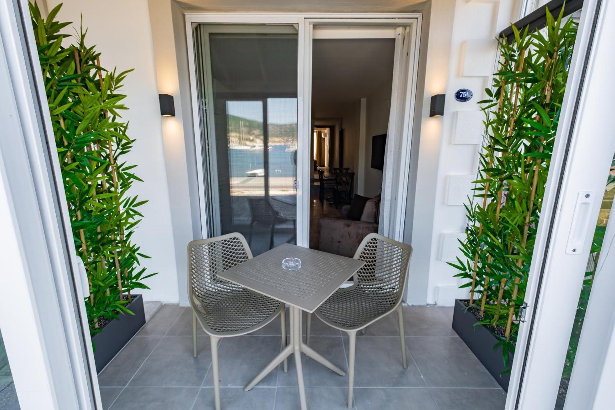 Bd Suites Fokaja Zewnętrze zdjęcie